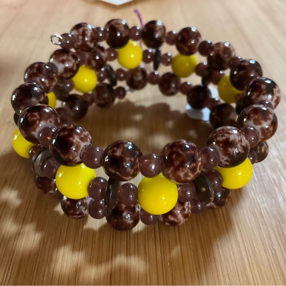 Hand Crafted Wrap Bracelet Brown Yellow Bead Memory Wire - Picture 1 of 8